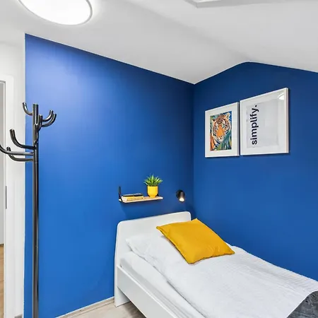 Zentrale, Grosse & Moderne In Appartement Coblence