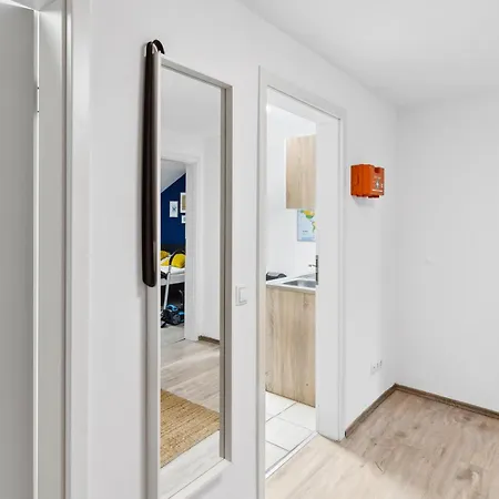 Zentrale, Grosse & Moderne In Apartament Koblencja