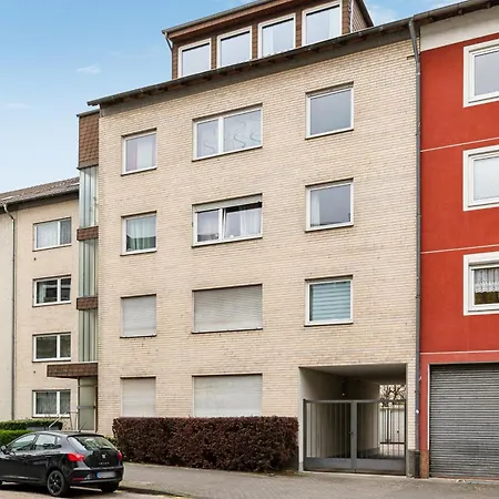 Zentrale, Grosse & Moderne In Koblenz
