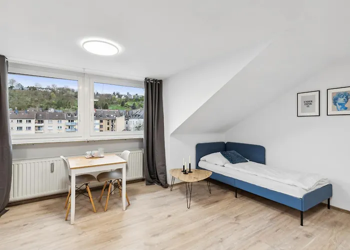 Zentrale, Grosse & Moderne In 아파트 *