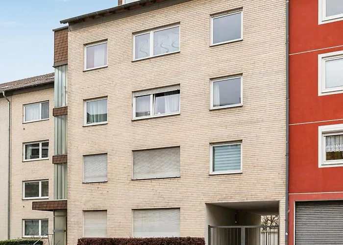 Zentrale, Grosse & Moderne In